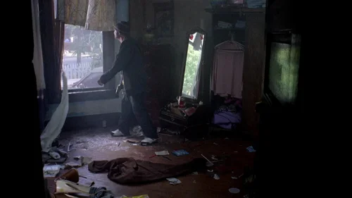 Still frame 11 from Breaking Bad Season 2 Episode 6