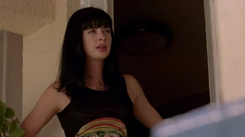 Still frame 11 from Breaking Bad Season 2 Episode 7