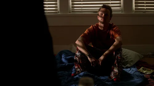 Still frame 17 from Breaking Bad Season 2 Episode 7