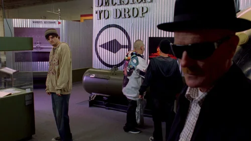 Still frame 25 from Breaking Bad Season 2 Episode 7