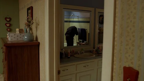 Still frame 50 from Breaking Bad Season 2 Episode 7