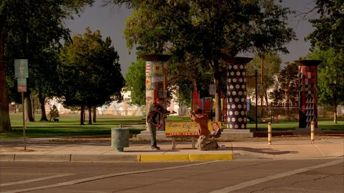 Still frame 2 from Breaking Bad Season 2 Episode 8