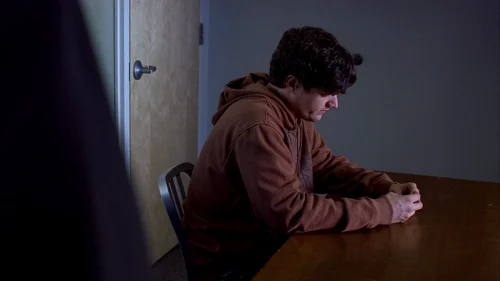 Still frame 24 from Breaking Bad Season 2 Episode 8