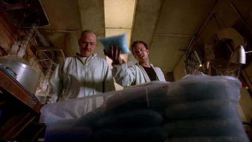 Still frame 33 from Breaking Bad Season 2 Episode 9