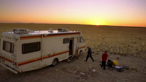 Still frame 46 from Breaking Bad Season 2 Episode 9