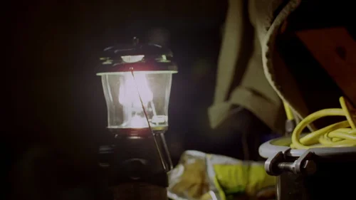 Still frame 49 from Breaking Bad Season 2 Episode 9