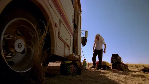 Still frame 60 from Breaking Bad Season 2 Episode 9