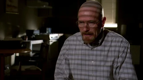 Still frame 70 from Breaking Bad Season 3 Episode 1