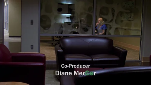 Still frame 17 from Breaking Bad Season 3 Episode 1