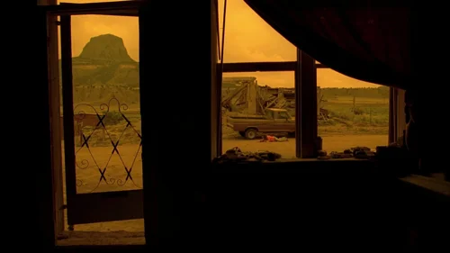 Still frame 1 from Breaking Bad Season 3 Episode 1