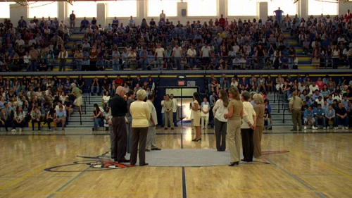 Still frame 34 from Breaking Bad Season 3 Episode 1