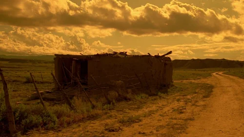 Still frame 43 from Breaking Bad Season 3 Episode 1