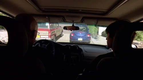 Still frame 49 from Breaking Bad Season 3 Episode 1