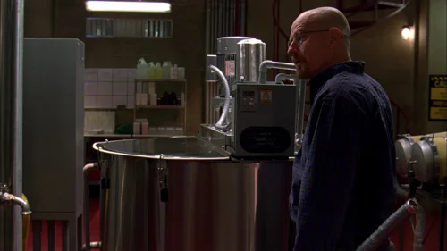 Still frame 27 from Breaking Bad Season 3 Episode 10
