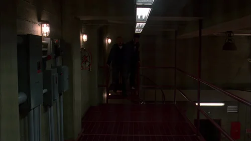 Still frame 41 from Breaking Bad Season 3 Episode 10