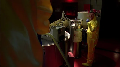 Still frame 14 from Breaking Bad Season 3 Episode 12