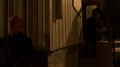 Still frame 25 from Breaking Bad Season 3 Episode 13