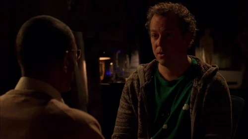 Still frame 41 from Breaking Bad Season 3 Episode 13
