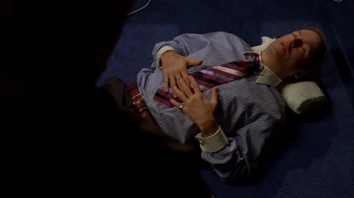Still frame 45 from Breaking Bad Season 3 Episode 13