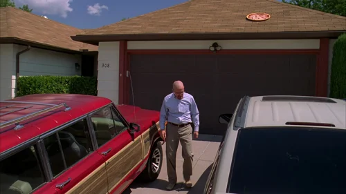 Still frame 56 from Breaking Bad Season 3 Episode 2