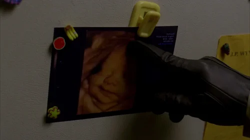 Still frame 73 from Breaking Bad Season 3 Episode 2