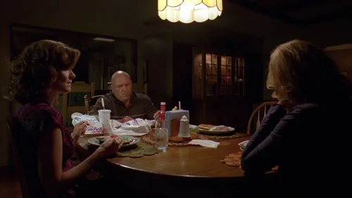 Still frame 32 from Breaking Bad Season 3 Episode 2