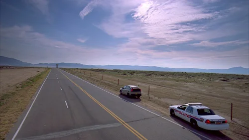 Still frame 2 from Breaking Bad Season 3 Episode 2
