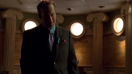 Still frame 35 from Breaking Bad Season 3 Episode 2