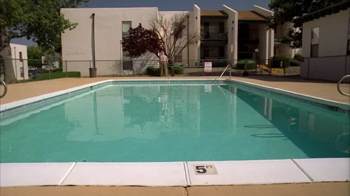 Still frame 36 from Breaking Bad Season 3 Episode 2