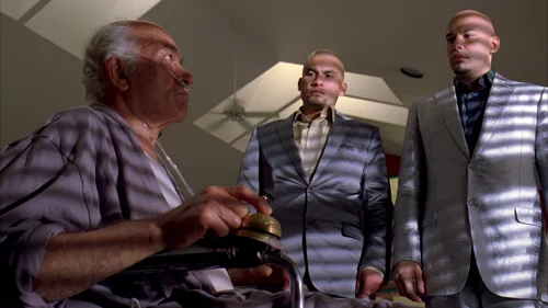 Still frame 39 from Breaking Bad Season 3 Episode 2