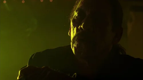 Still frame 1 from Breaking Bad Season 3 Episode 3