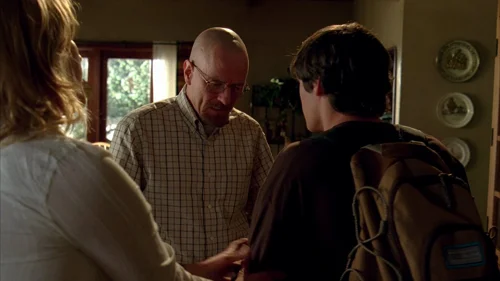 Still frame 17 from Breaking Bad Season 3 Episode 3
