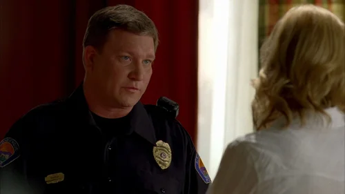 Still frame 20 from Breaking Bad Season 3 Episode 3