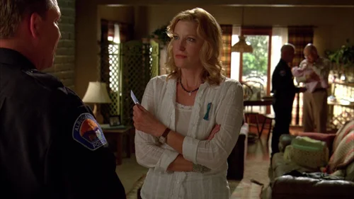 Still frame 22 from Breaking Bad Season 3 Episode 3