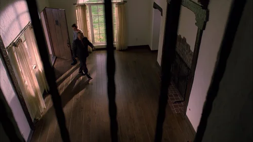 Still frame 25 from Breaking Bad Season 3 Episode 3