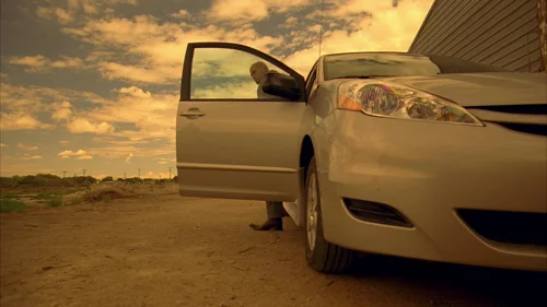 Still frame 34 from Breaking Bad Season 3 Episode 3