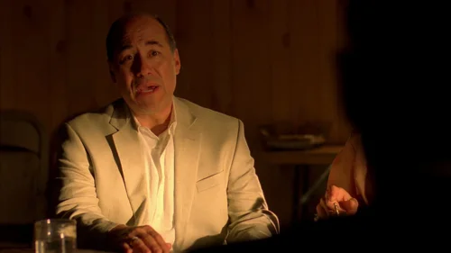 Still frame 40 from Breaking Bad Season 3 Episode 3