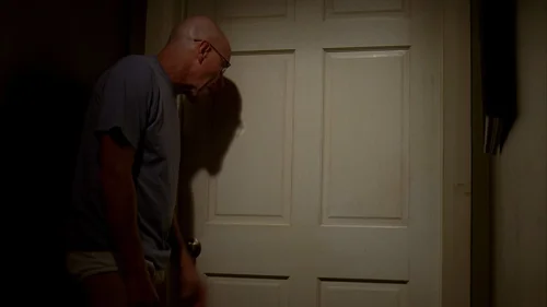 Still frame 49 from Breaking Bad Season 3 Episode 3