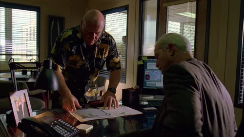 Still frame 62 from Breaking Bad Season 3 Episode 4