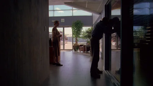 Still frame 10 from Breaking Bad Season 3 Episode 4