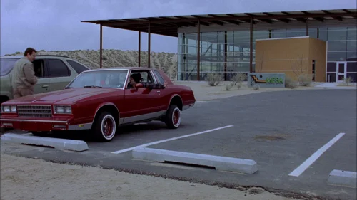 Still frame 1 from Breaking Bad Season 3 Episode 5