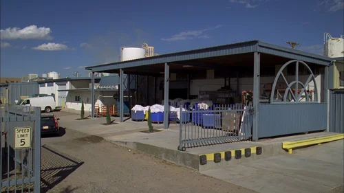 Still frame 32 from Breaking Bad Season 3 Episode 5