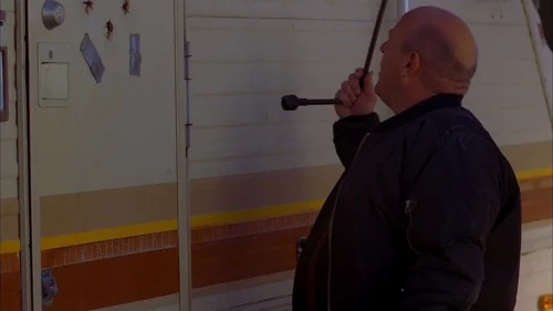 Still frame 77 from Breaking Bad Season 3 Episode 6