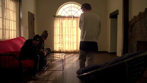 Still frame 17 from Breaking Bad Season 3 Episode 6