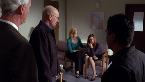 Still frame 19 from Breaking Bad Season 3 Episode 8