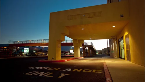 Still frame 25 from Breaking Bad Season 3 Episode 8