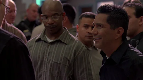 Still frame 45 from Breaking Bad Season 3 Episode 8