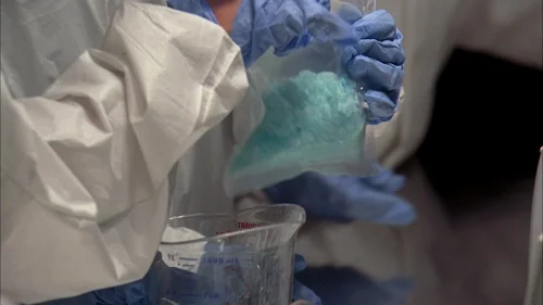 Still frame 2 from Breaking Bad Season 3 Episode 9