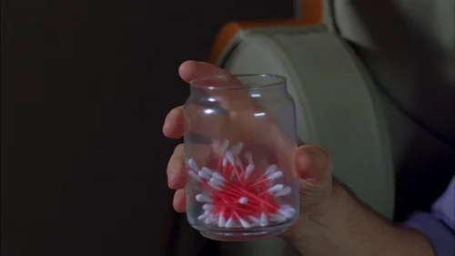 Still frame 30 from Breaking Bad Season 3 Episode 9