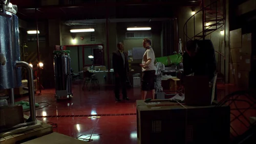 Still frame 5 from Breaking Bad Season 4 Episode 1